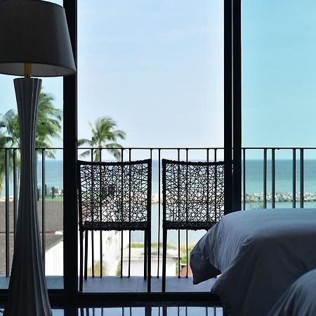 Eco Moment Beach Resort Фетчабури Екстериор снимка